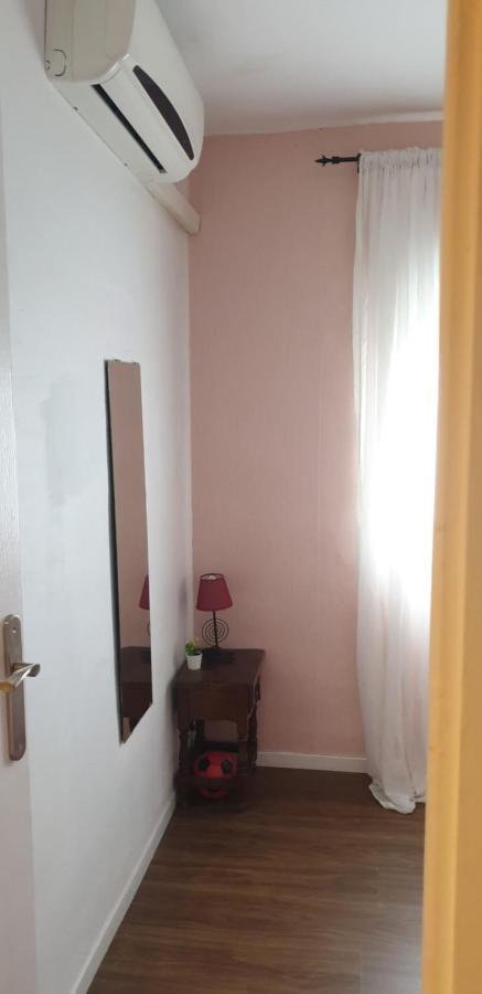 Sevilla ,Piso Completo En Buena Zona,Wifi Y Aparcamiento Dış mekan fotoğraf